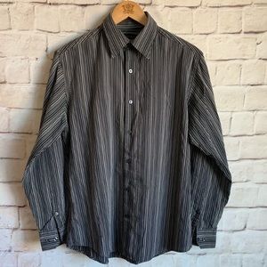 Axist Shirt Long Sleeve Button Front Modern Fit  M